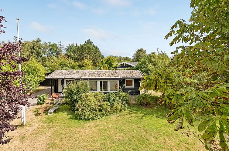 Vakantiehuis "Meeno" - 200m from the sea