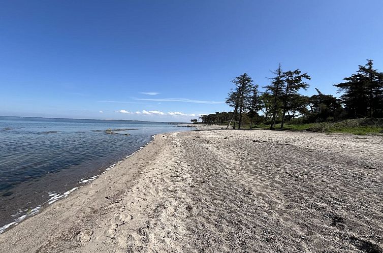 Vakantiehuis "Kjell" - 25m from the sea