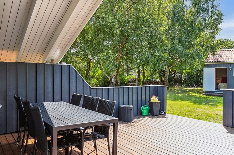 Vakantiehuis "Dorti" - 725m from the sea