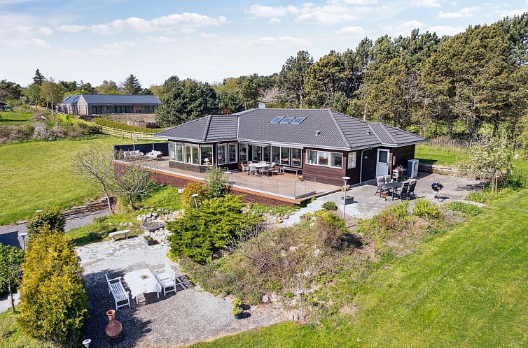 Vakantiehuis "Sahid" - 20m from the sea