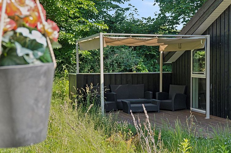 Vakantiehuis "Fridborg" - 425m from the sea