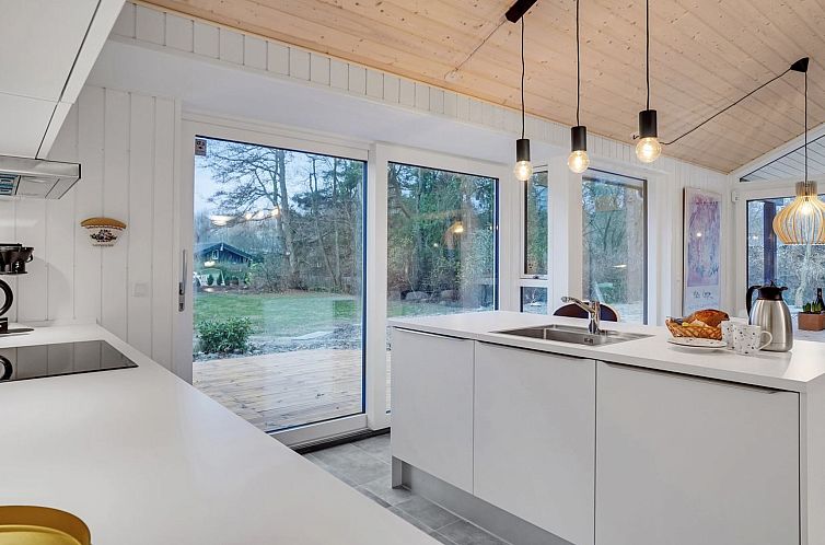 Vakantiehuis "Fridborg" - 425m from the sea