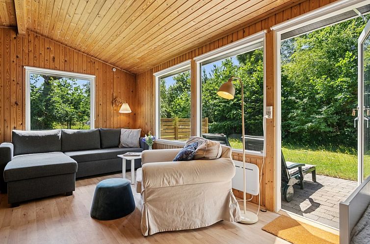 Vakantiehuis "Aukusti" - 375m from the sea