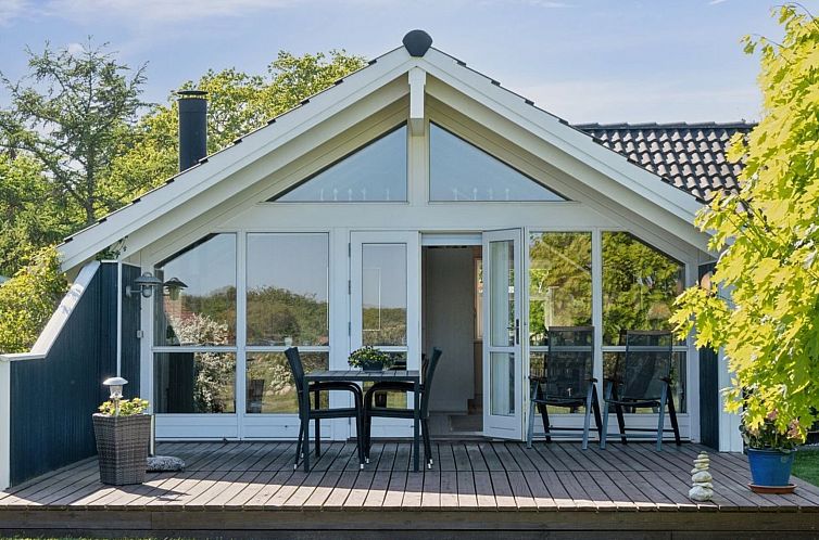 Vakantiehuis "Sukie" - 100m from the sea