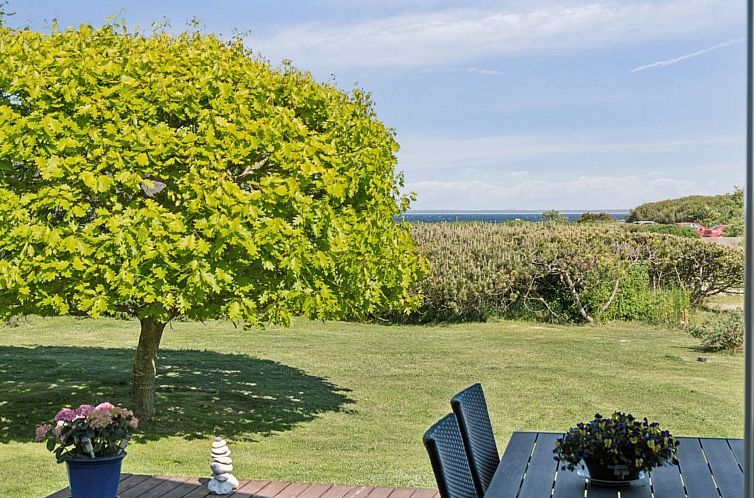 Vakantiehuis "Sukie" - 100m from the sea