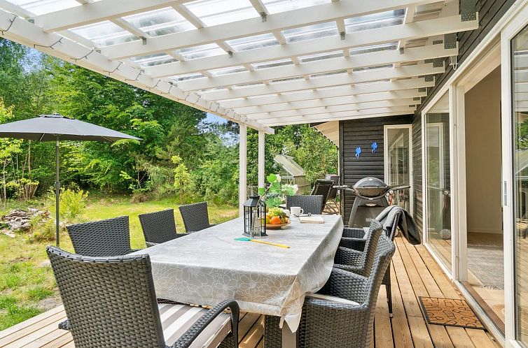 Vakantiehuis "Nititzki" - 600m from the sea