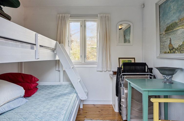 Vakantiehuis "Borghild" - 1km from the sea