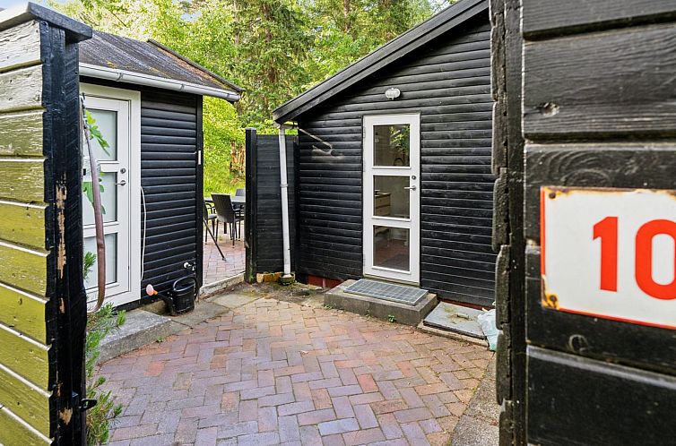 Vakantiehuis "Borghild" - 1km from the sea