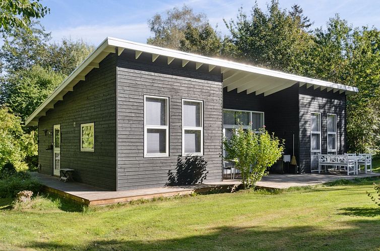 Vakantiehuis "Erikke" - 575m from the sea