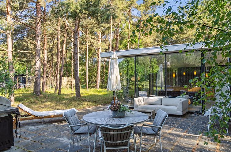 Vakantiehuis "Josina" - 675m from the sea