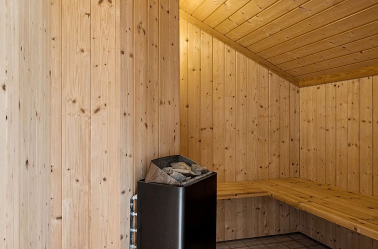 Vakantiehuis "Juke" - 425m from the sea