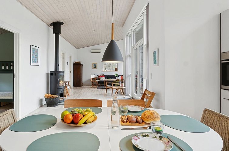 Vakantiehuis "Erly" - 500m from the sea