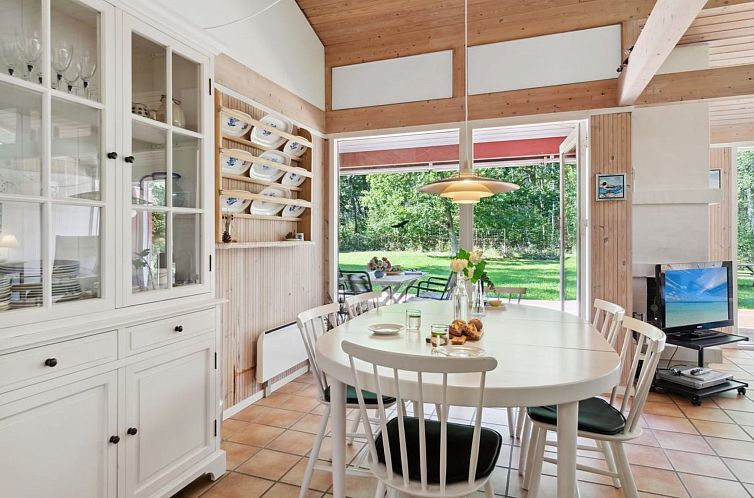 Vakantiehuis "Judyta" - 250m to the fjord