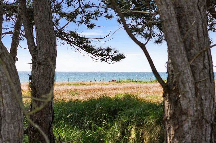 Vakantiehuis "Auli" - 125m from the sea