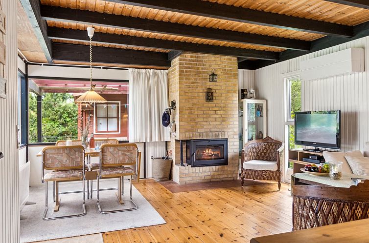 Vakantiehuis "Herlugh" - 10m from the sea