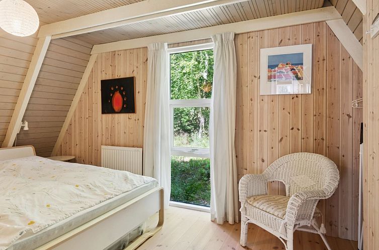 Vakantiehuis "Thrond" - 500m from the sea