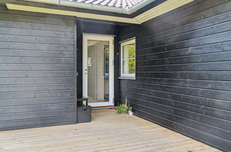 Vakantiehuis "Jonnhild" - 450m from the sea