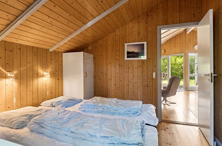 Vakantiehuis "Kerrin" - 300m from the sea