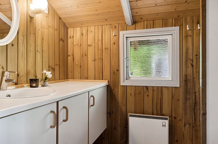 Vakantiehuis "Kerrin" - 300m from the sea