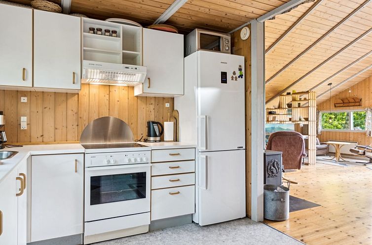 Vakantiehuis "Kerrin" - 300m from the sea