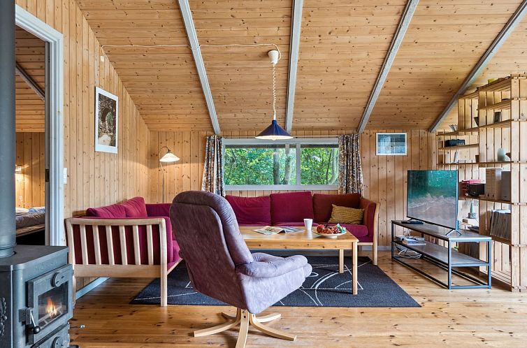 Vakantiehuis "Kerrin" - 300m from the sea