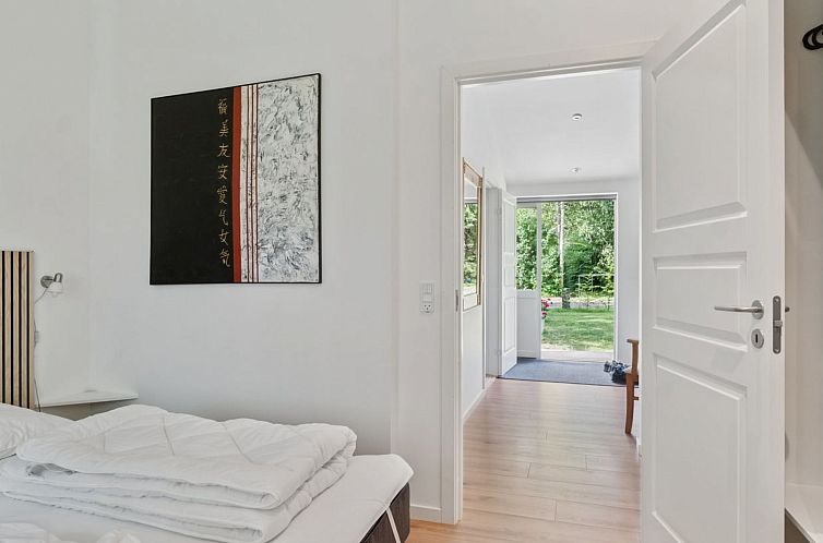 Vakantiehuis "Hotherus" -  from the sea