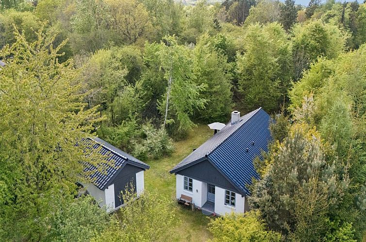 Vakantiehuis "Thorvor" - 900m from the sea