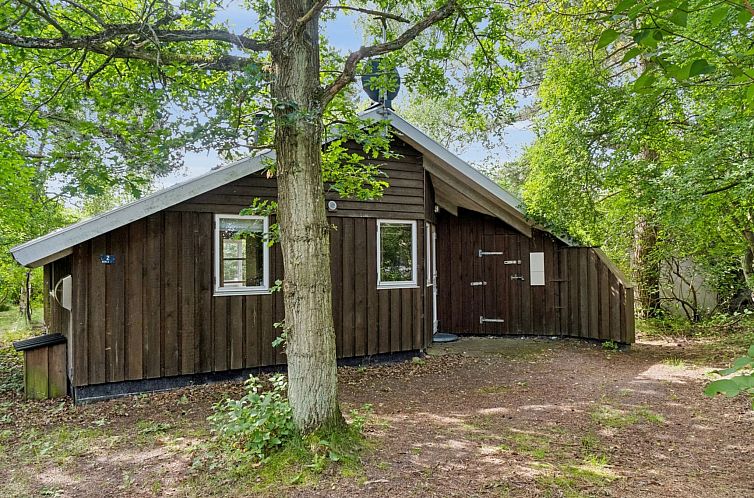 Vakantiehuis "Kerrin" - 300m from the sea