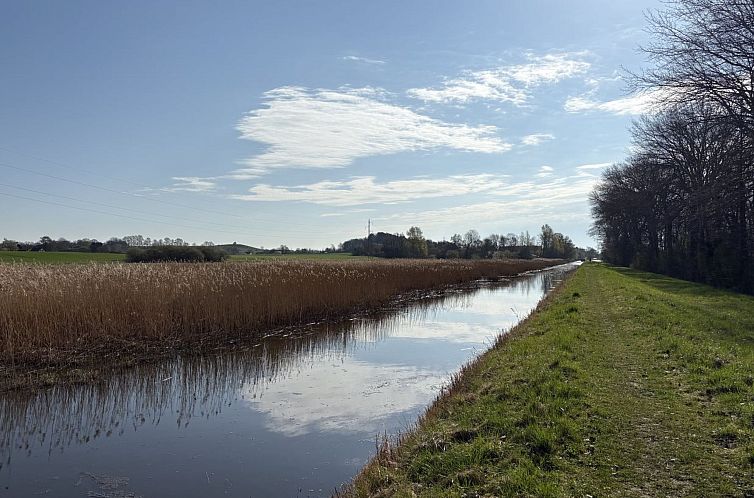 Vakantiehuis "Hotherus" -  from the sea