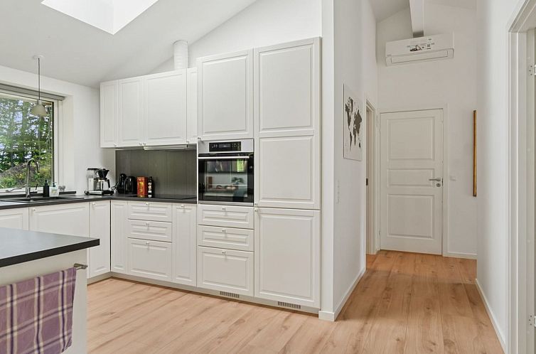 Vakantiehuis "Hotherus" -  from the sea