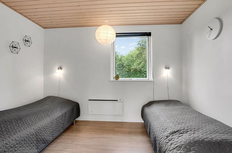 Vakantiehuis "Luukas" - 150m from the sea