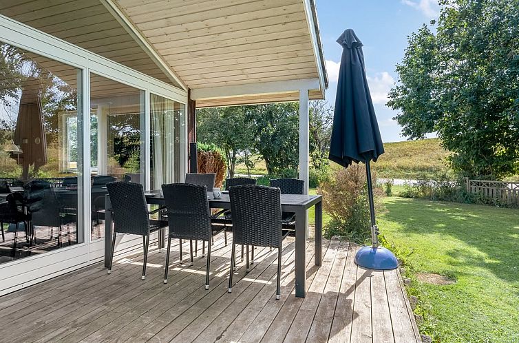 Vakantiehuis "Alvina" - 45m from the sea