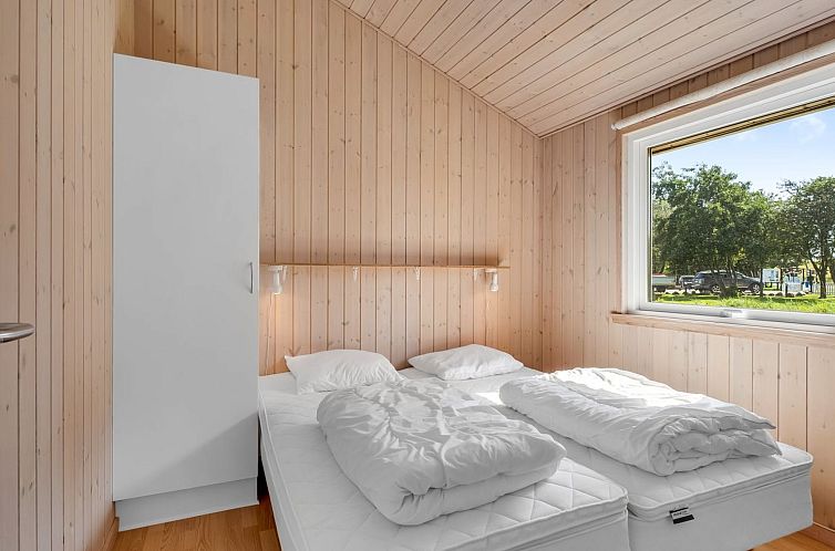 Vakantiehuis "Alvina" - 45m from the sea