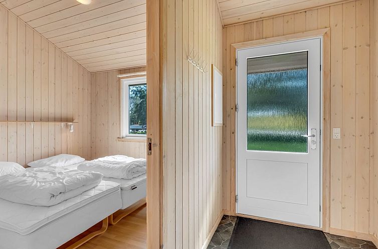 Vakantiehuis "Alvina" - 45m from the sea