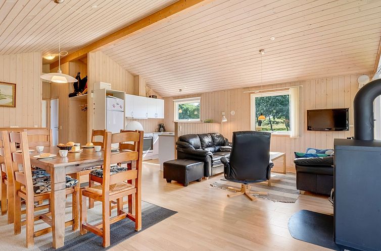 Vakantiehuis "Alvina" - 45m from the sea