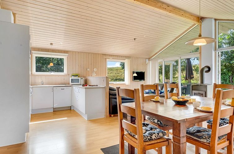 Vakantiehuis "Alvina" - 45m from the sea