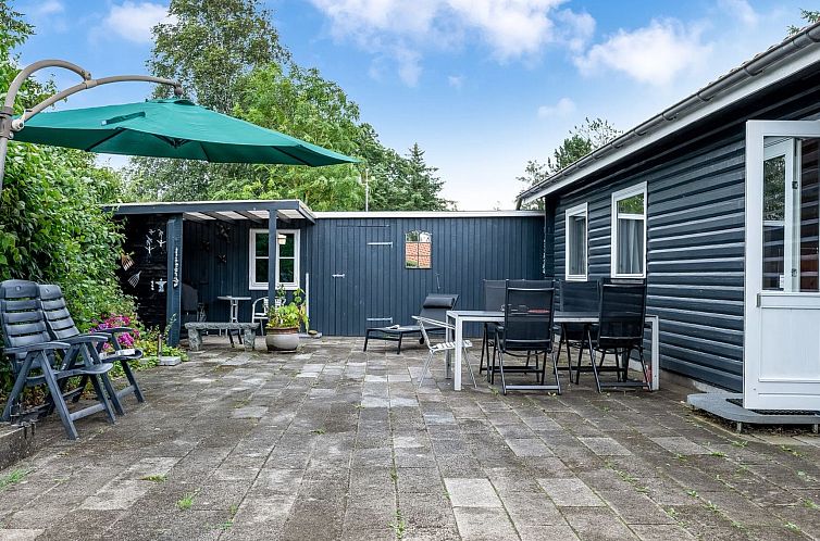 Vakantiehuis "Vincent" - 25m from the sea