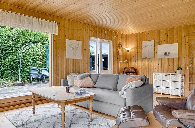 Vakantiehuis "Vincent" - 25m from the sea