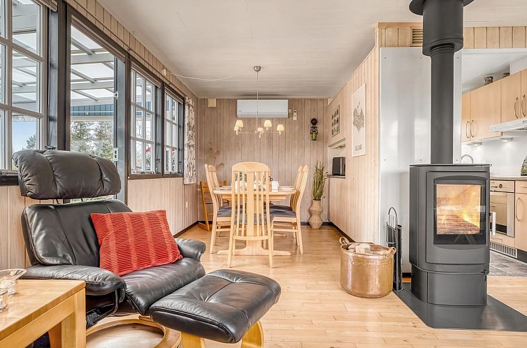 Vakantiehuis "Alvina" - 45m from the sea