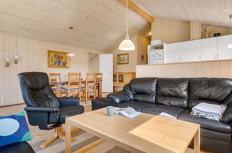 Vakantiehuis "Alvina" - 45m from the sea