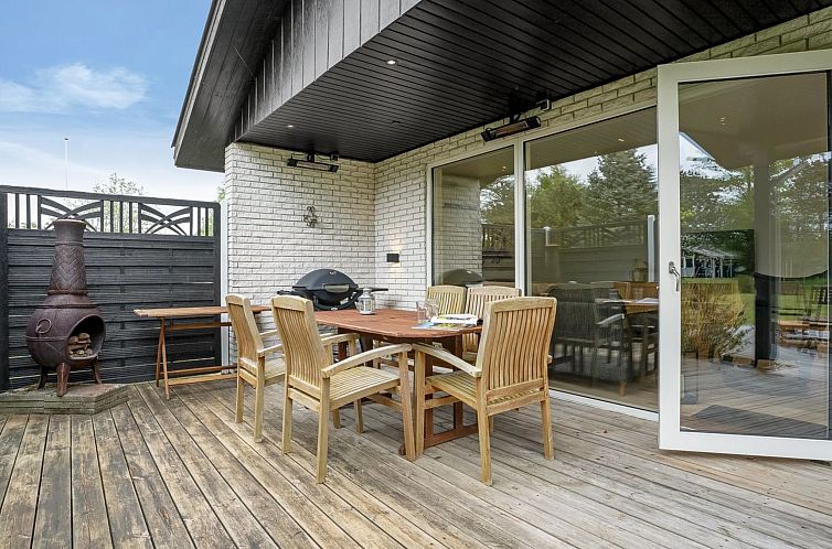 Vakantiehuis "Ginie" - 600m from the sea