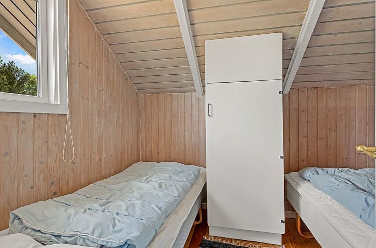 Vakantiehuis "Ylvie" - 500m from the sea