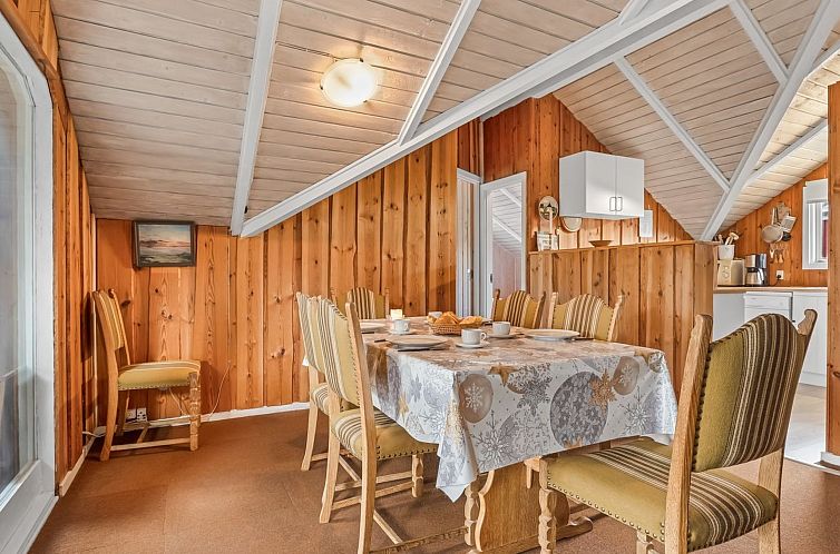 Vakantiehuis "Ylvie" - 500m from the sea