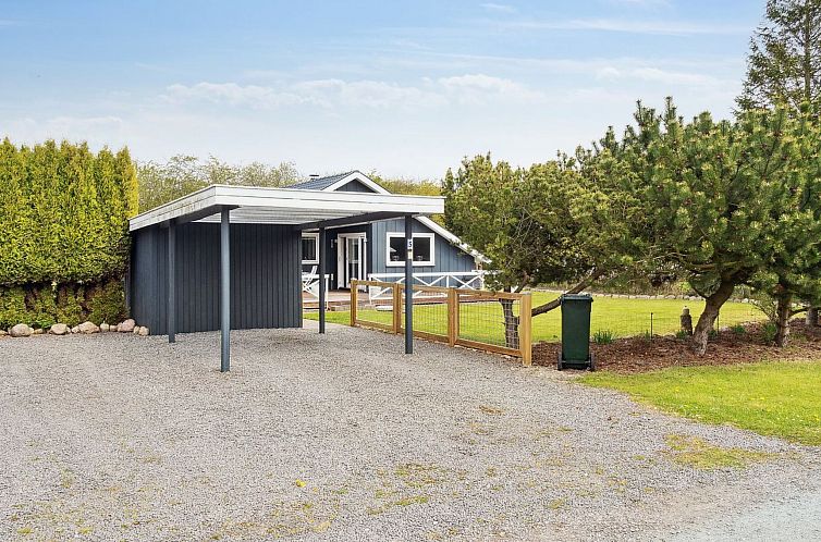 Vakantiehuis "Reidar" - 600m from the sea