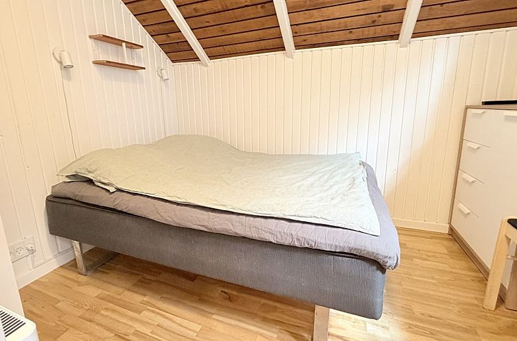 Vakantiehuis "Reidar" - 600m from the sea