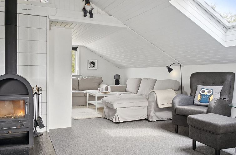 Vakantiehuis "Reidar" - 600m from the sea