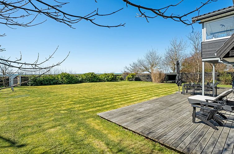 Vakantiehuis "Esme" - 30m from the sea