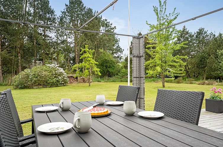 Vakantiehuis "Johanna" - 400m from the sea