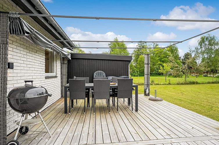 Vakantiehuis "Johanna" - 400m from the sea