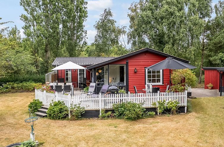 Vakantiehuis "Lars" - 250m from the sea